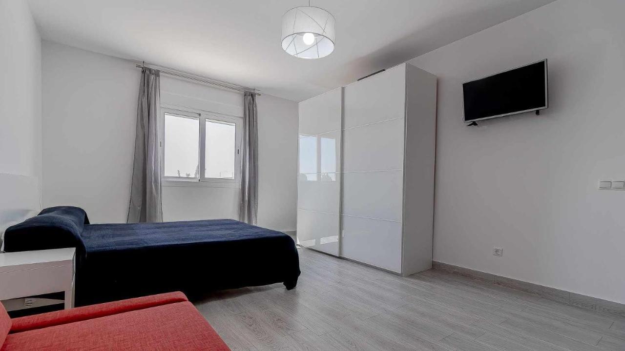 Villa MyJ Casa de lujo en la Campiña de Sevilla La Puebla de Cazalla Exterior foto